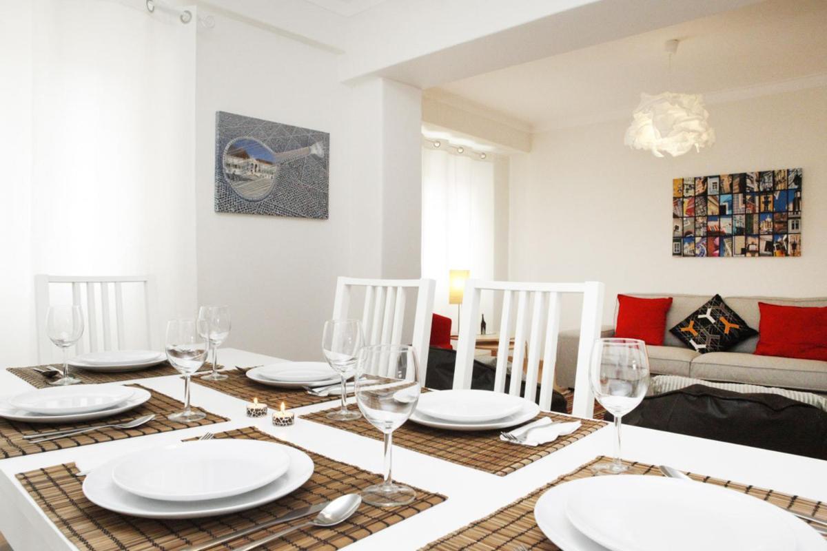 Family Central Apartment In São Pedro do Estoril Esterno foto
