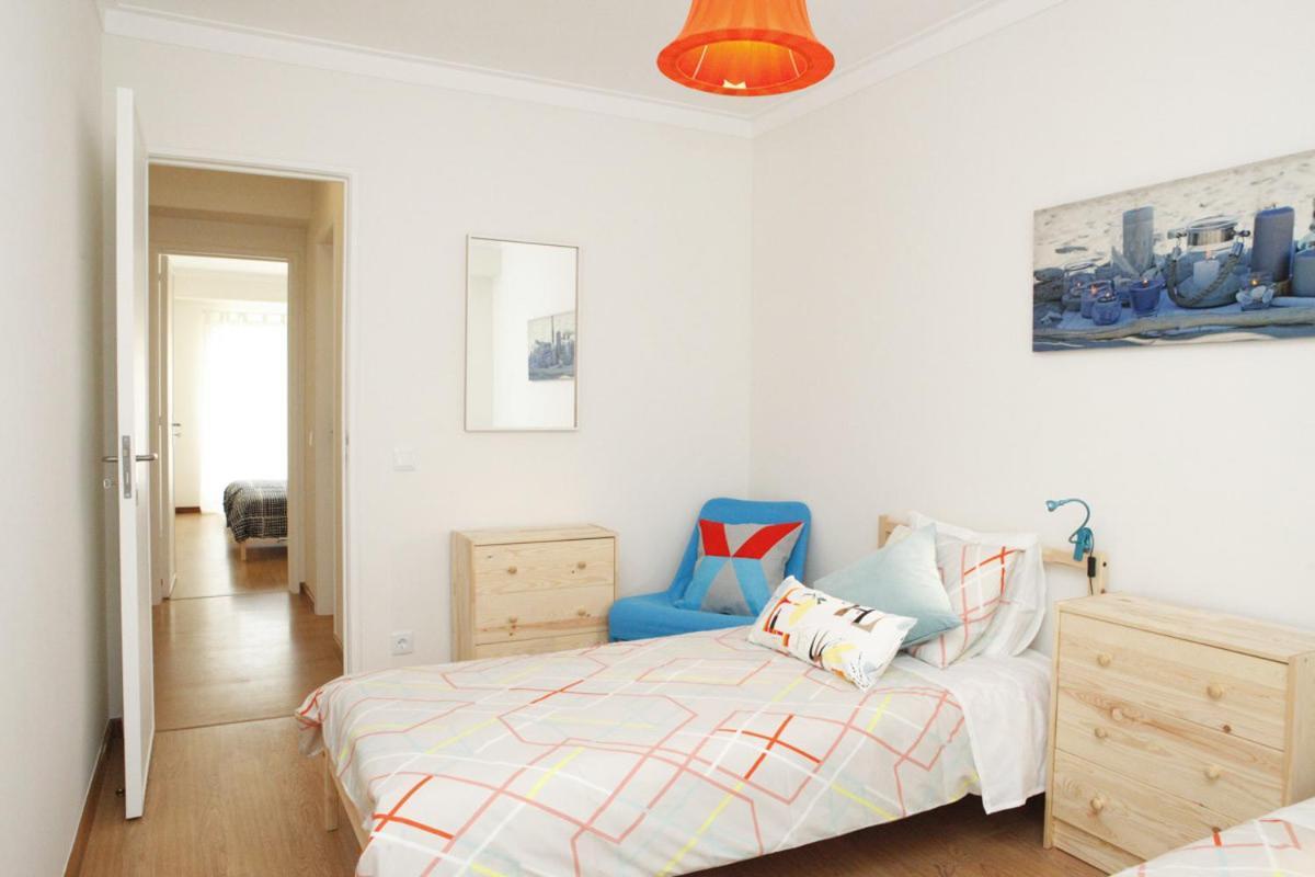 Family Central Apartment In São Pedro do Estoril Esterno foto