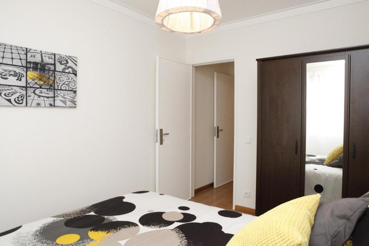 Family Central Apartment In São Pedro do Estoril Esterno foto